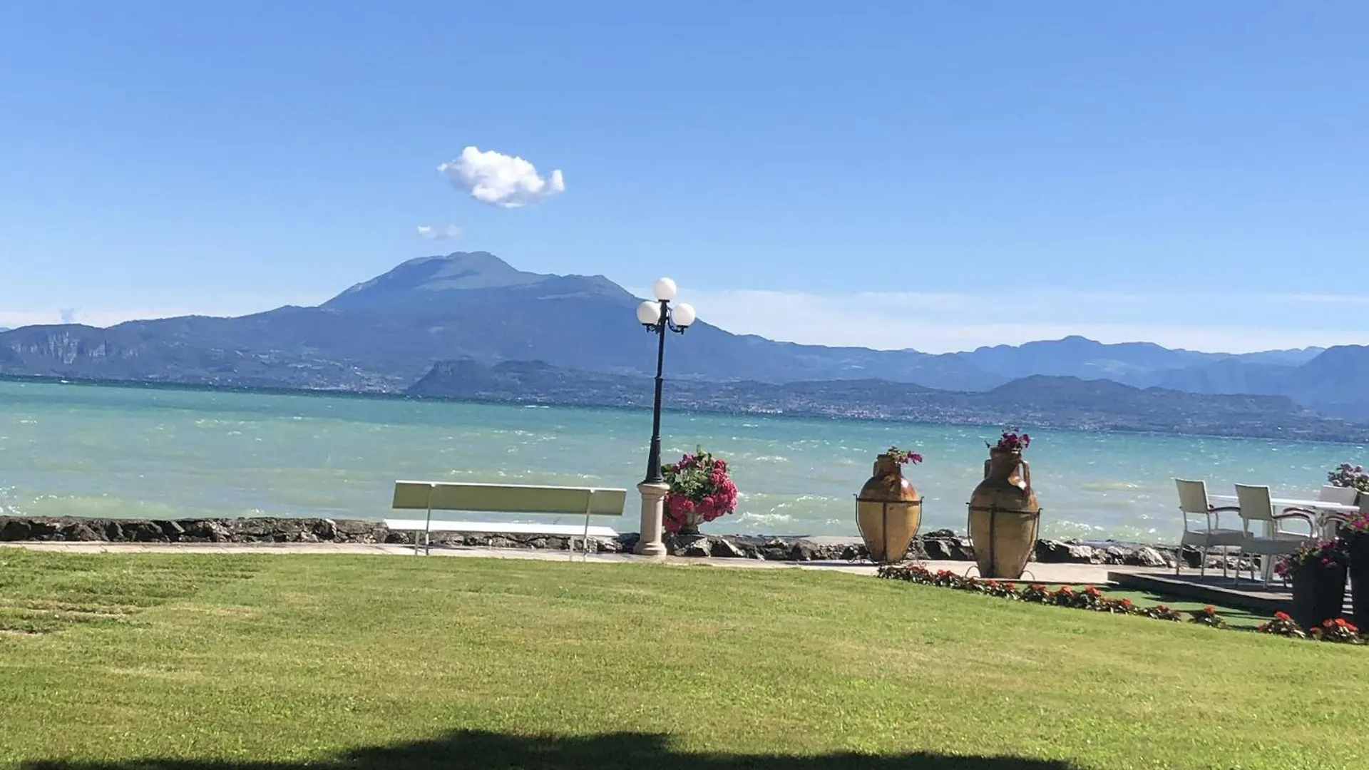 Appartamento Oasi Dell Anima - Bgl Sirmione Italia